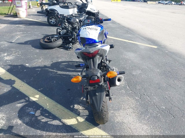 MH3RH17Y7LK003263 Yamaha YZFR3
