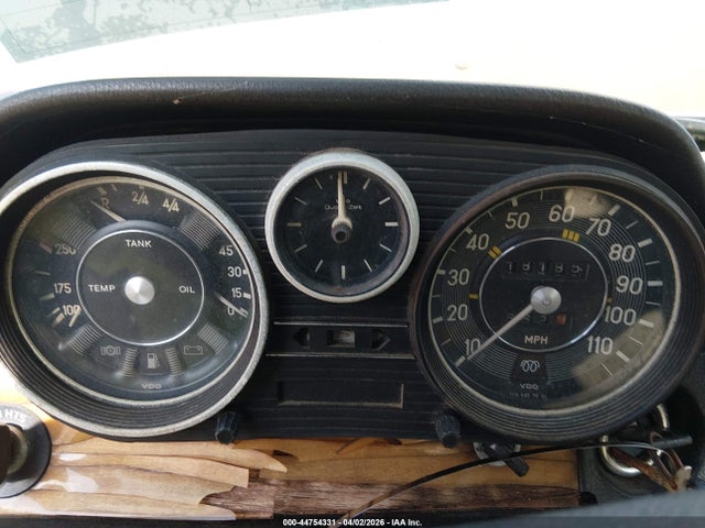 44754331 :رقم المزاد ، 11511412028168 vin ، 1975 Mercedes-benz 300 مزاد بيع