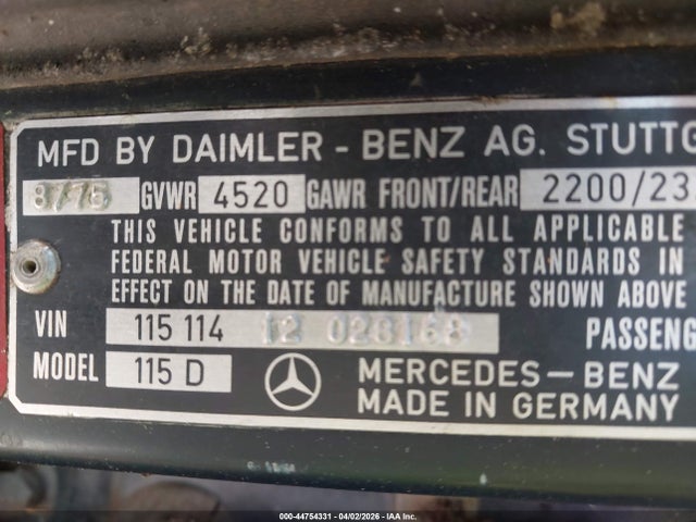 44754331 :رقم المزاد ، 11511412028168 vin ، 1975 Mercedes-benz 300 مزاد بيع