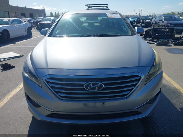Hyundai SONATA SE 2015 5NPE24AF1FH142816 Image 13