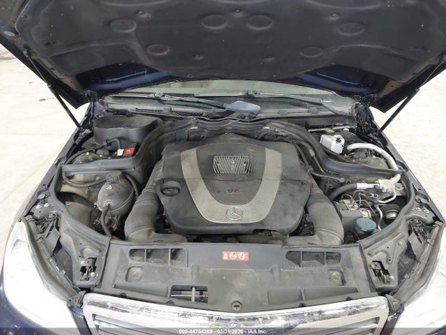 2012 Mercedes-benz C 300 Luxury 4matic მანქანა იყიდება აუქციონზე, vin: WDDGF8BB8CA695715, აუქციონის ნომერი: 44754389