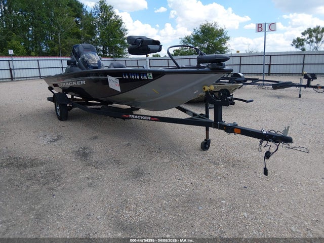 Auction sale of the 2024 Tracker Marine Other, vin: BUJ70159A424, lot number: 44754395