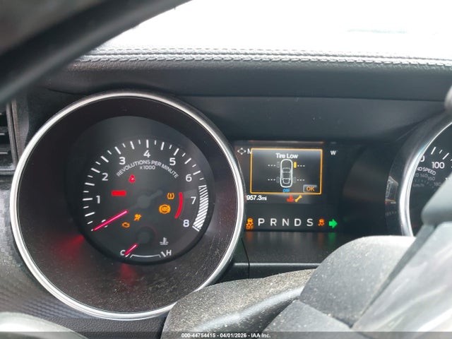 44754415 :رقم المزاد ، 1FA6P8TH6J5106677 vin ، 2018 Ford Mustang Ecoboost مزاد بيع