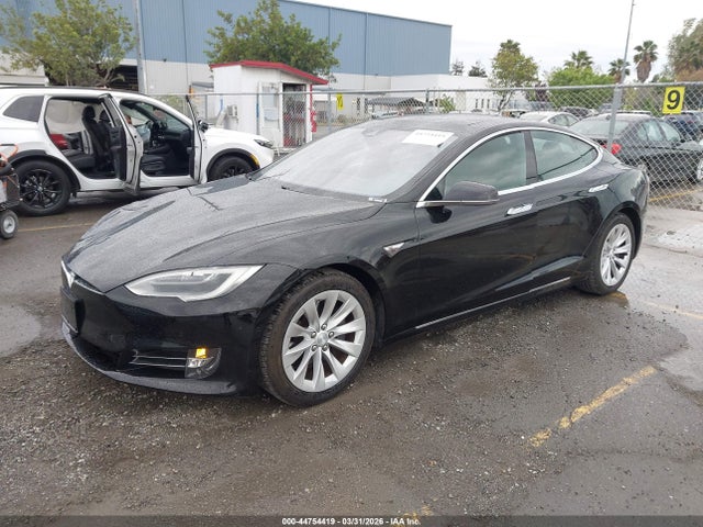 Aukcja sprzedaży 2016 Tesla Model S 60/70/75/85, vin: 5YJSA1E18GF156909, numer aukcji: 44754419