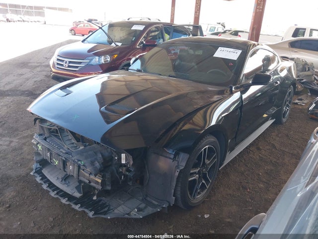 Ford Mustang Ecoboost Premium Fastback 2020 1FA6P8TH2L5112074 Image 2