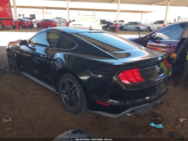 Ford Mustang Ecoboost Premium Fastback 2020 1FA6P8TH2L5112074 Image 3