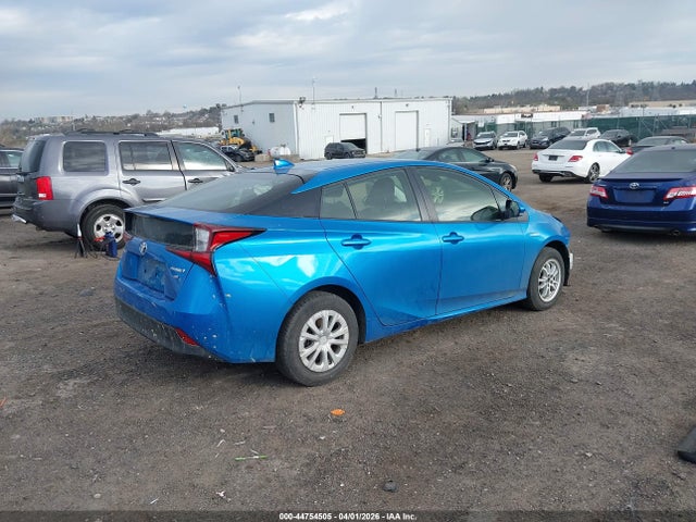 JTDKAMFU1M3141350 Toyota Prius L Eco