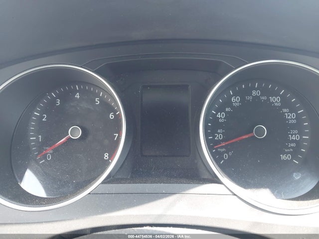 Продажа на аукционе авто 2015 Volkswagen Jetta 1.8t Se, vin: 3VWD17AJ3FM323928, номер лота: 44754536