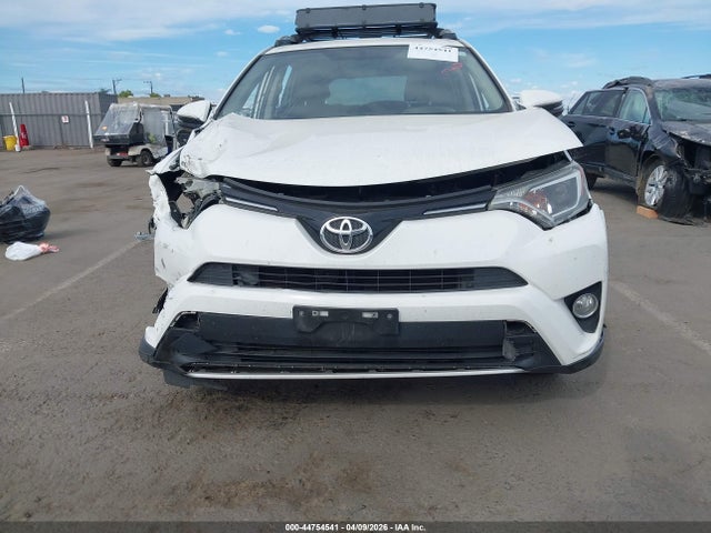 Toyota Rav4 Xle 2016 2T3RFREV9GW412549 Image 12