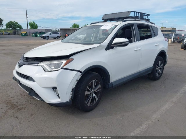Toyota Rav4 Xle 2016 2T3RFREV9GW412549 Image 2