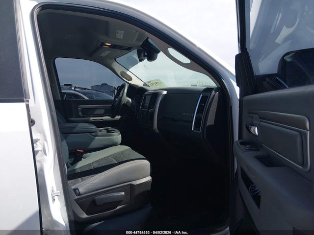 Продажа на аукционе авто 2019 Ram 1500 Classic Big Horn  4x4 6'4 Box, vin: 1C6RR7TT3KS551128, номер лота: 44754553