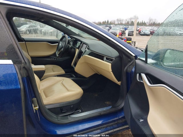 44754578 :رقم المزاد ، 5YJSA1E23GF171651 vin ، 2016 Tesla Model S 60d/70d/75d/85d/90d مزاد بيع