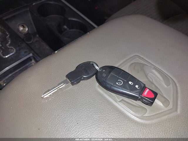44754606 :رقم المزاد ، 1D7RV1GT0BS542579 vin ، 2011 Ram Ram 1500 Slt مزاد بيع