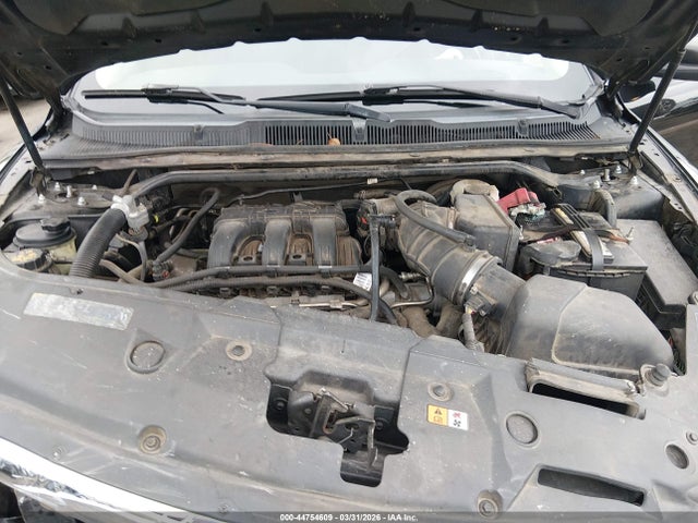 44754609 :رقم المزاد ، 1FAHP2EW9BG134318 vin ، 2011 Ford Taurus Sel مزاد بيع