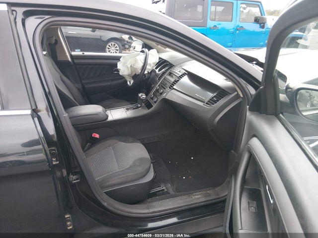 44754609 :رقم المزاد ، 1FAHP2EW9BG134318 vin ، 2011 Ford Taurus Sel مزاد بيع