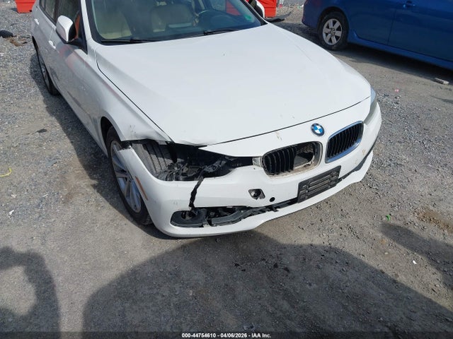 2017 Bmw 320i მანქანა იყიდება აუქციონზე, vin: WBA8E1G33HNU18607, აუქციონის ნომერი: 44754610
