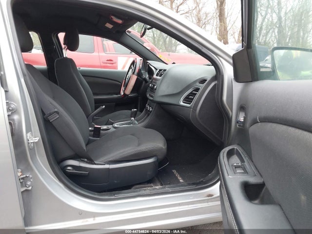 Продажа на аукционе авто 2014 Dodge Avenger Se, vin: 1C3CDZAB2EN182742, номер лота: 44754624