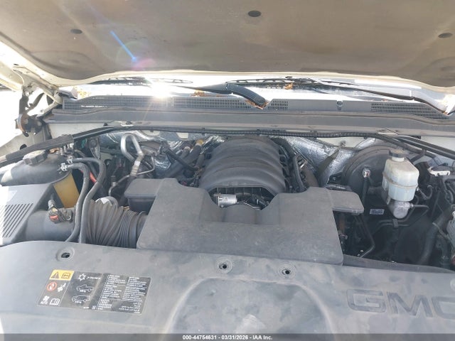 2015 GMC YUKON XL 1500 1GKS1JKJ4FR304474 Photo 9