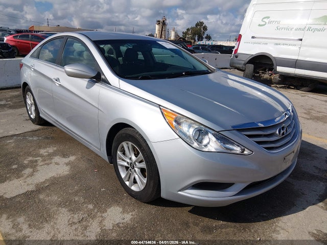 2013 HYUNDAI SONATA 5NPEB4AC2DH702412