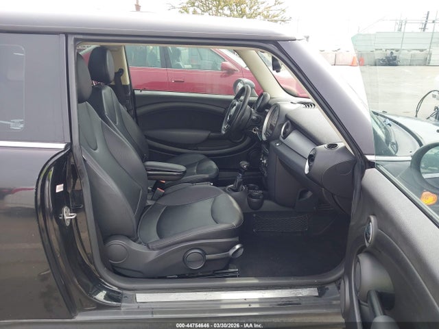 2012 MINI COOPER WMWSU3C59CT259821 Photo 4