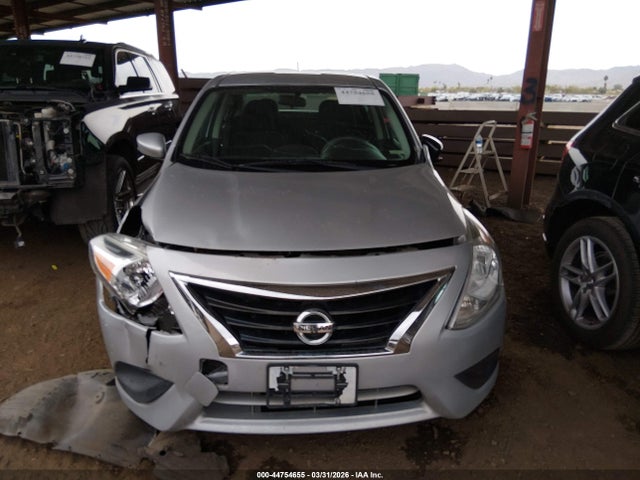 3N1CN7AP5HK472723 Nissan Versa 1.6 Sv