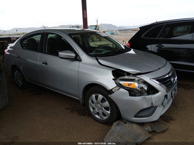 3N1CN7AP5HK472723 Nissan Versa 1.6 Sv