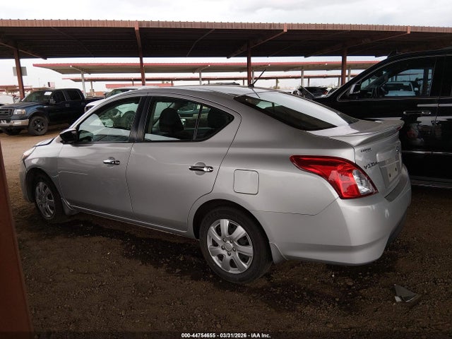 3N1CN7AP5HK472723 Nissan Versa 1.6 Sv