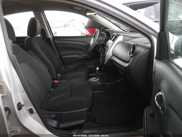 3N1CN7AP5HK472723 Nissan Versa 1.6 Sv