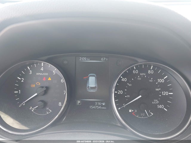 44754686 :رقم المزاد ، KNMAT2MV2HP516117 vin ، 2017 Nissan Rogue S مزاد بيع