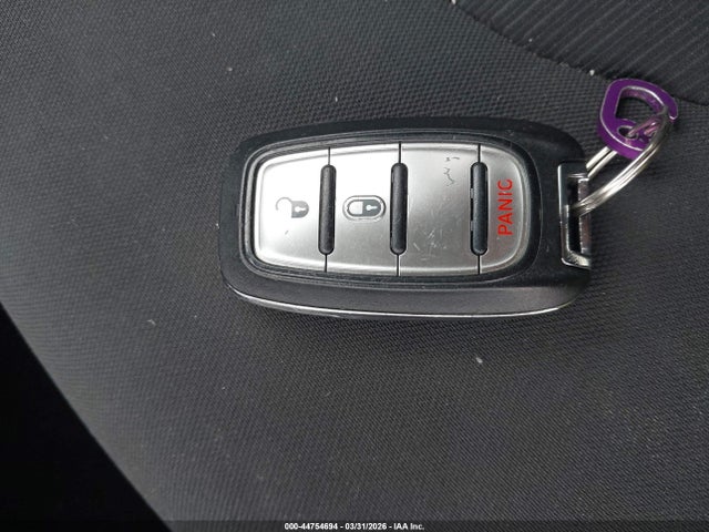 Продаж на аукціоні авто 2017 Chrysler Pacifica Lx, vin: 2C4RC1CG7HR553565, номер лоту: 44754694