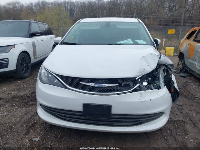 Продаж на аукціоні авто 2017 Chrysler Pacifica Lx, vin: 2C4RC1CG7HR553565, номер лоту: 44754694