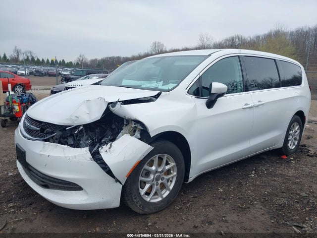 Продаж на аукціоні авто 2017 Chrysler Pacifica Lx, vin: 2C4RC1CG7HR553565, номер лоту: 44754694