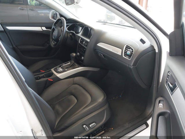 2016 AUDI A4 WAUBFAFL7GN015426 Photo 4