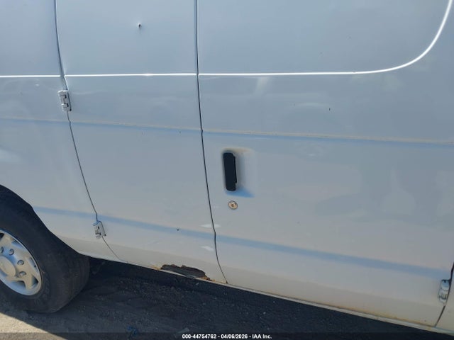 2013 Ford E-250 Commercial მანქანა იყიდება აუქციონზე, vin: 1FTNE2EW9DDA14221, აუქციონის ნომერი: 44754762