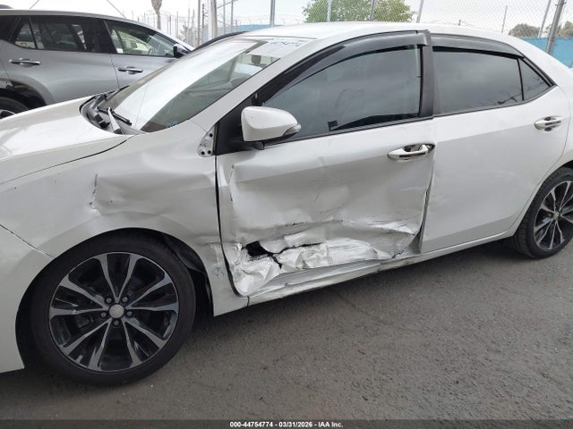 Toyota COROLLA SE 2018 5YFBURHE9JP791413 Image 6