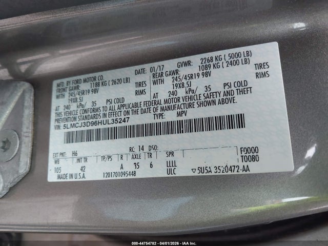 2017 LINCOLN MKC 5LMCJ3D96HUL35247 Photo 8