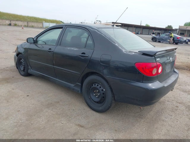 2006 TOYOTA COROLLA 1NXBR30E36Z653673 Photo 2