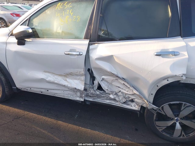 44754802 :رقم المزاد ، JF2SKAWC7KH463186 vin ، 2019 Subaru Forester Touring مزاد بيع