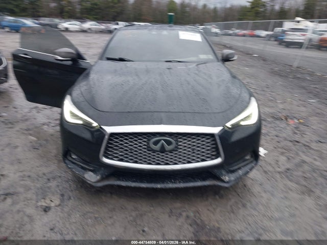 44754809 :رقم المزاد ، JN1FV7EL8HM702260 vin ، 2017 Infiniti Q60 3.0t Red Sport 400 مزاد بيع