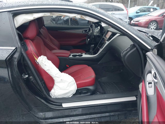 44754809 :رقم المزاد ، JN1FV7EL8HM702260 vin ، 2017 Infiniti Q60 3.0t Red Sport 400 مزاد بيع