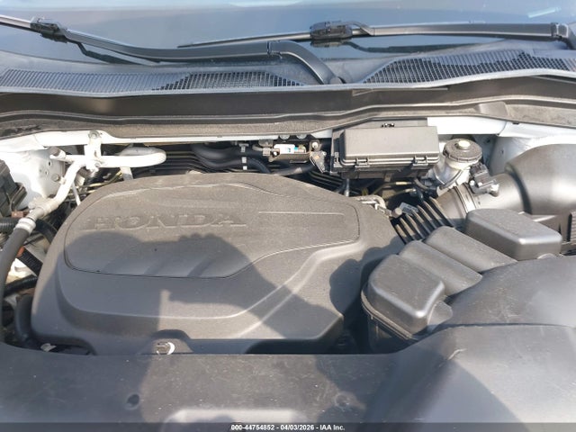 Продаж на аукціоні авто 2021 Honda Pilot Awd Touring 8 Passenger, vin: 5FNYF6H98MB056119, номер лоту: 44754852