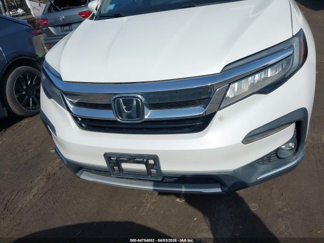 Продаж на аукціоні авто 2021 Honda Pilot Awd Touring 8 Passenger, vin: 5FNYF6H98MB056119, номер лоту: 44754852