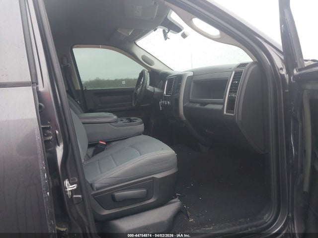 44754874 :رقم المزاد ، 1C6RR7FT2GS365857 vin ، 2016 Ram 1500 Express مزاد بيع