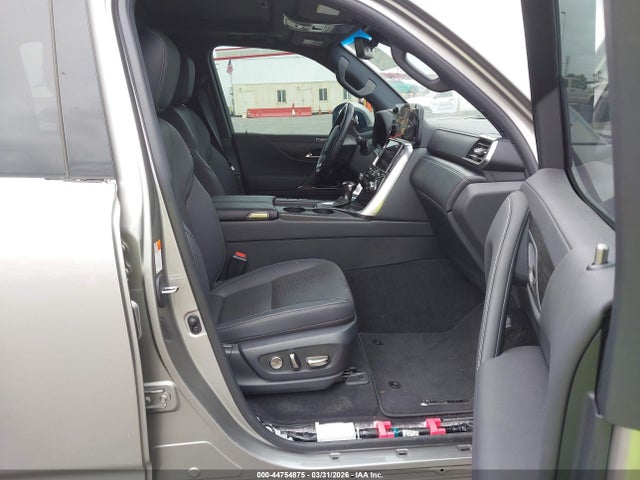 JTJGB7CX2N4007054 Lexus Lx 600 Luxury