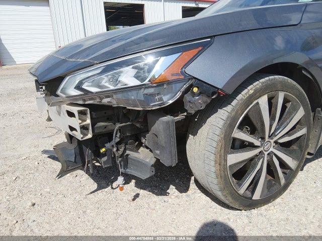 1N4BL4CV9KC128646 Nissan Altima 2.5 Sr