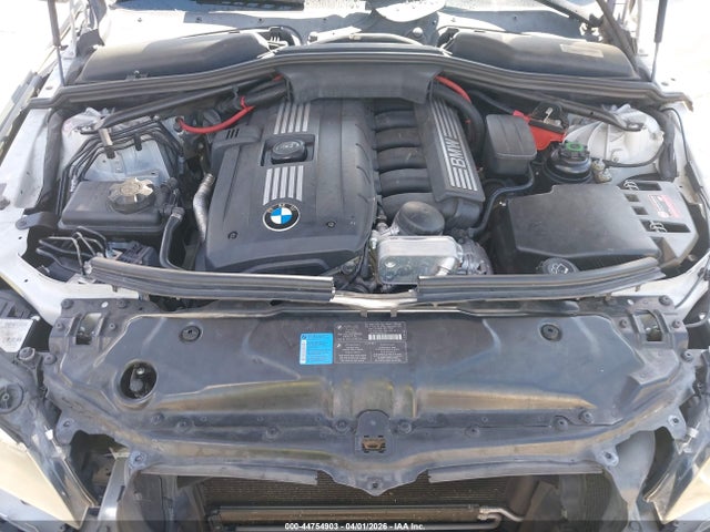Продажа на аукционе авто 2009 Bmw 528i, vin: WBANU535X9C122825, номер лота: 44754903