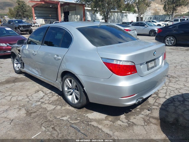 Продажа на аукционе авто 2009 Bmw 528i, vin: WBANU535X9C122825, номер лота: 44754903