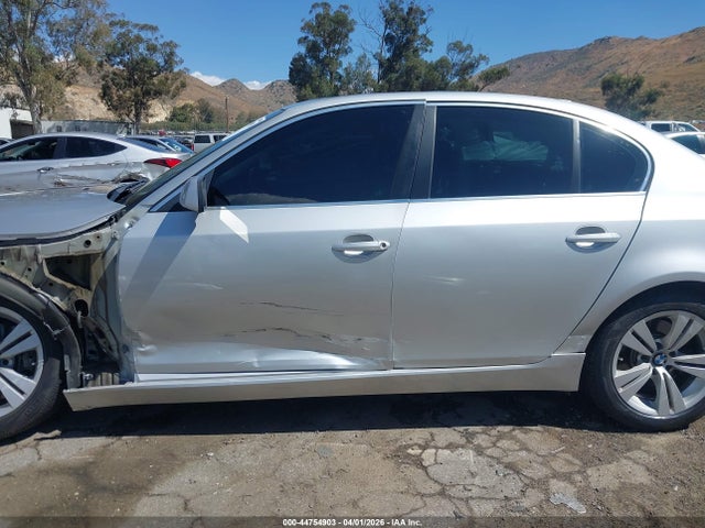 Продажа на аукционе авто 2009 Bmw 528i, vin: WBANU535X9C122825, номер лота: 44754903