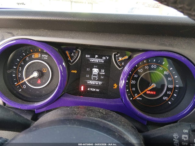 1C4HJXDG6PW577560 Jeep Wrangler 4-door Willys 4x4