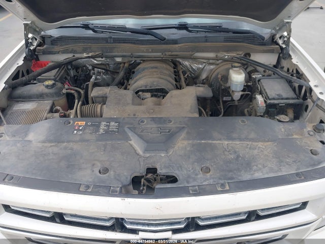 3GCUKRECXFG428679 Chevrolet Silverado 1500 1lt